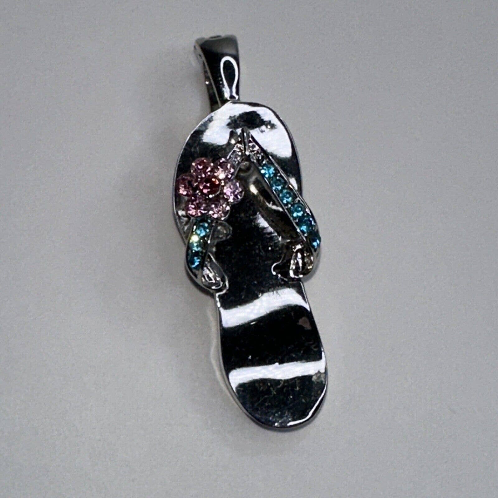 Flip Flop Pendant Charm Silver Tone Pink Flower Blue Crystals Rmn Signed Magnet 19$
